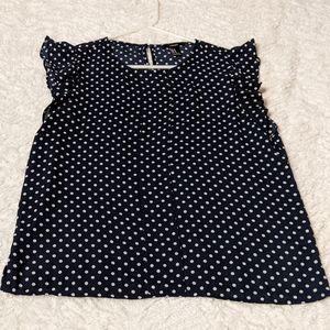 ❤️ Forever 21 Navy Polka Dot Flutter Cap Sleeve Blouse Medium
